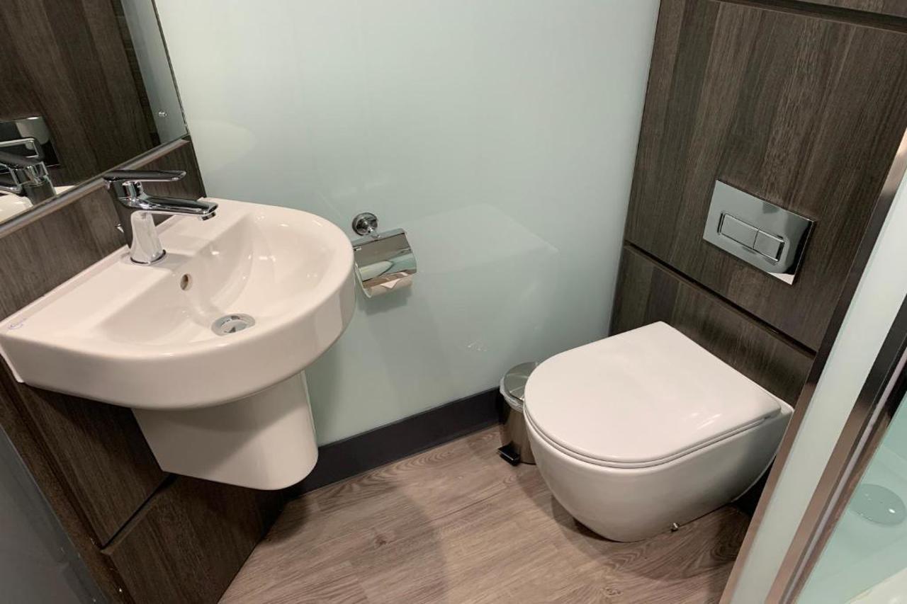 Easyhotel Milton Keynes Eksteriør bilde
