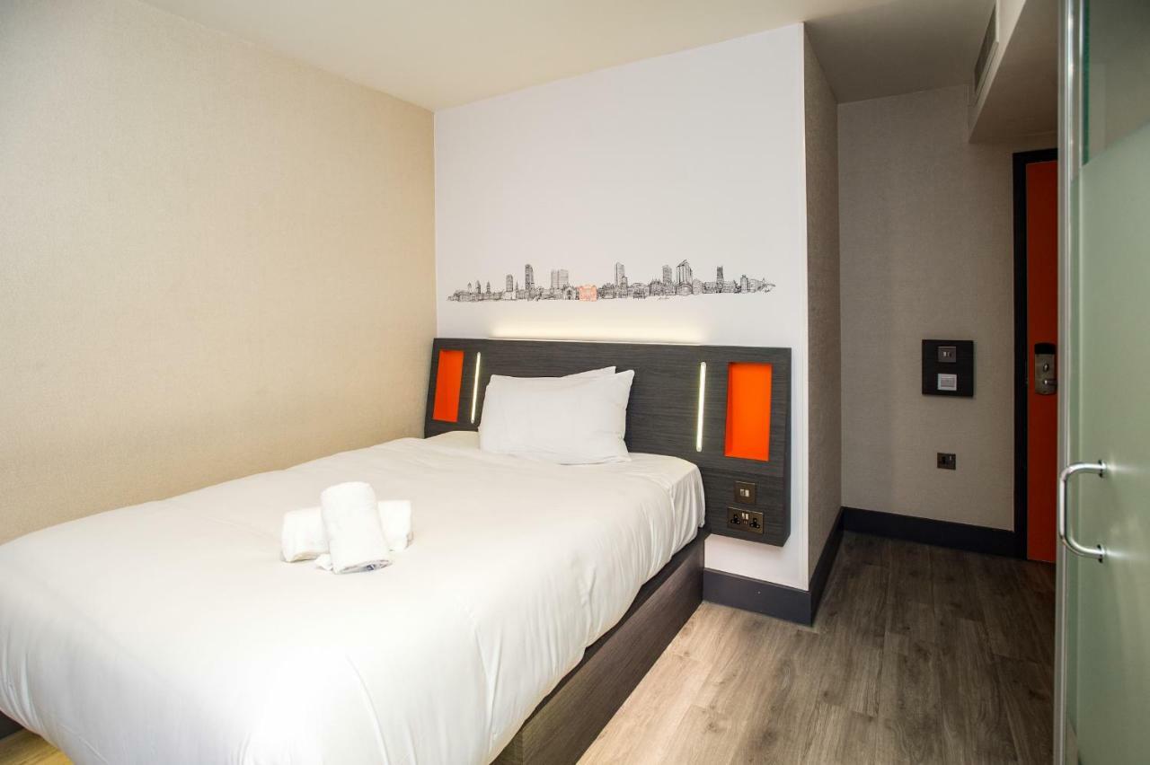 Easyhotel Milton Keynes Eksteriør bilde